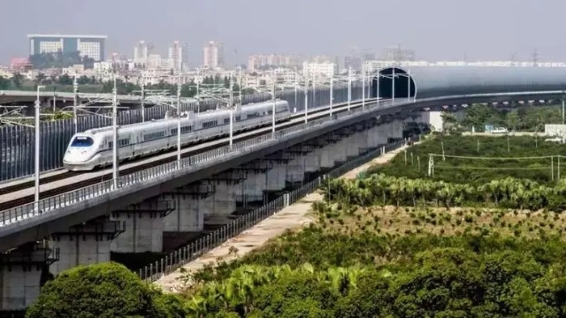 广州南站逐步恢复部分列车开行