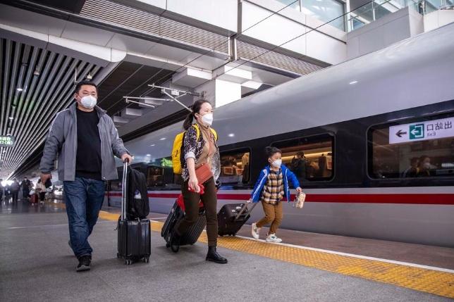 客流量稳步上升，今日广铁预计发送旅客122万人次