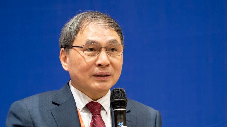 读懂中国丨郑永年：广州一定要“叫板”更先进的城市