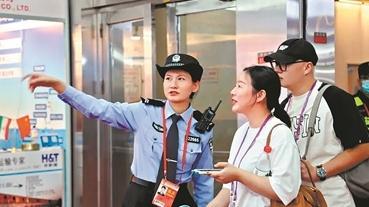 广州海珠警方全力护航第134届广交会