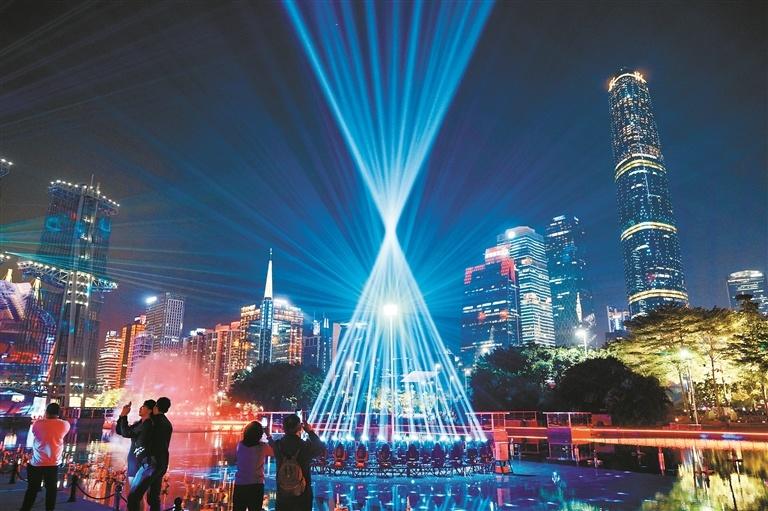 Guangzhou International Light Festival lights up for the first time in three years_Guangzhou Daily Dayang.com – Guangzhou Daily Dayang.com