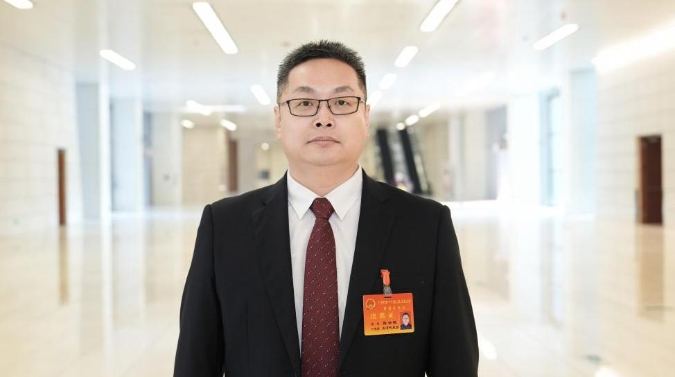 代表报到｜市人大代表张云慨：让地下停车库告别“信号盲区”