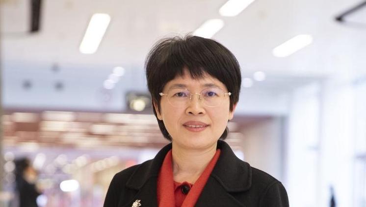 广州两会 | “百姓提案”代表吴蓉：老百姓也能为城市发展提点子