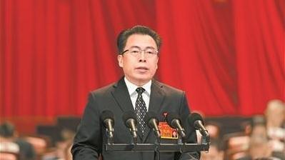 广州市十六届人大四次会议举行第二次全体会议