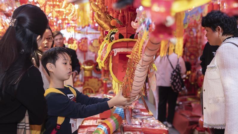 读懂广州·粤韵 | 借问年味何处浓 商贸古街一德路