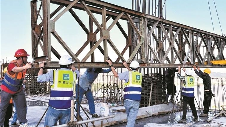 新春走基层｜春节“不打烊”，重点项目建设者奋战一线