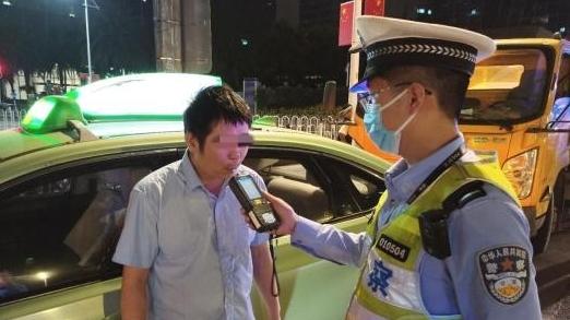 “95后”交警张永正：从警3年，迎来岗位上的第三个春节