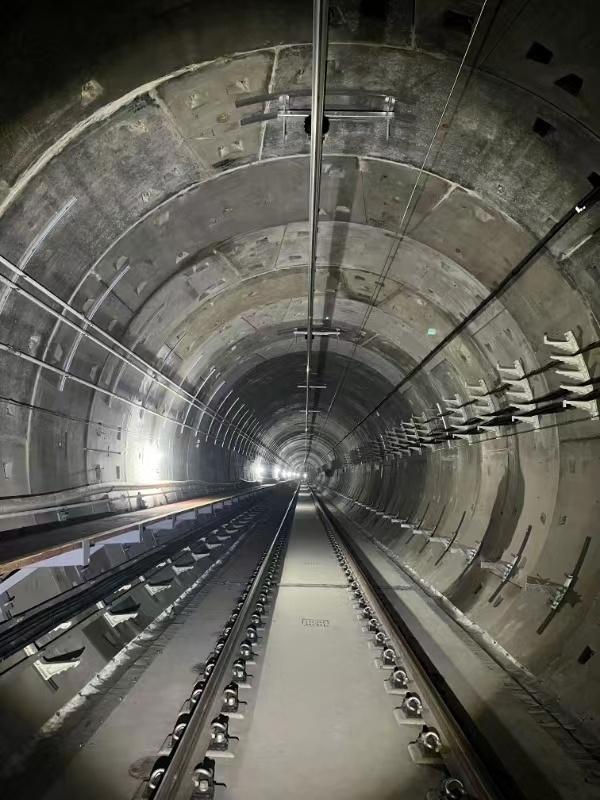 广州地铁十一号线全线短轨贯通，计划年内通车