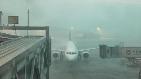 南航在白云机场航班大面积延误响应等级升级为橙色