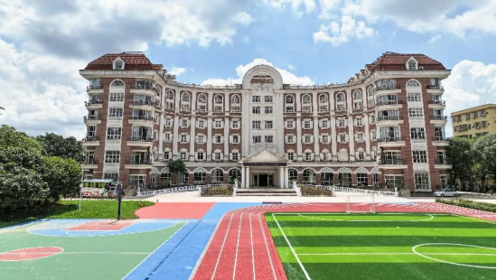 三成复读生提高百分以上！广州这个学校把同行整不会了