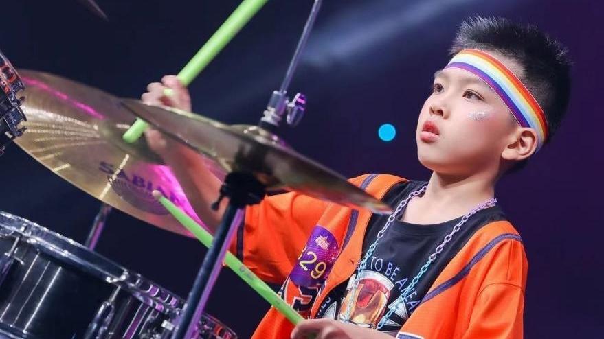 如何用鼓点讲述中国故事？这位少年即将在星海大舞台给出答案