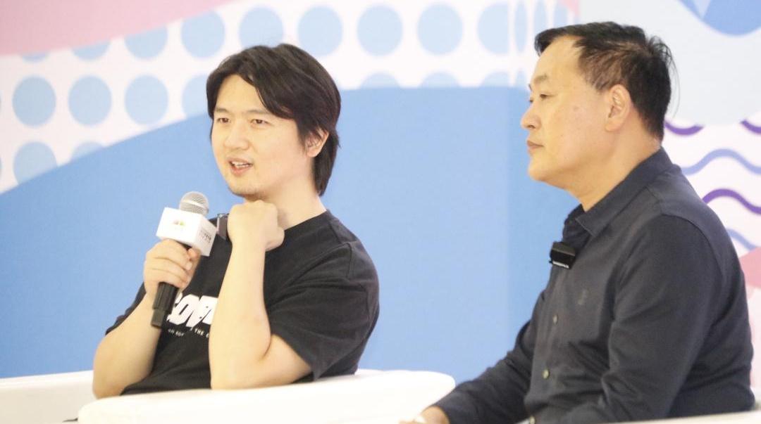 获奖感言曾感动亿万观众，《泥潭》作者刘楚昕与广州读者见面