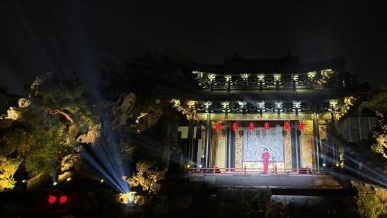 2025中秋诗会暨第五届广州文学漫步活动在荔湾举行