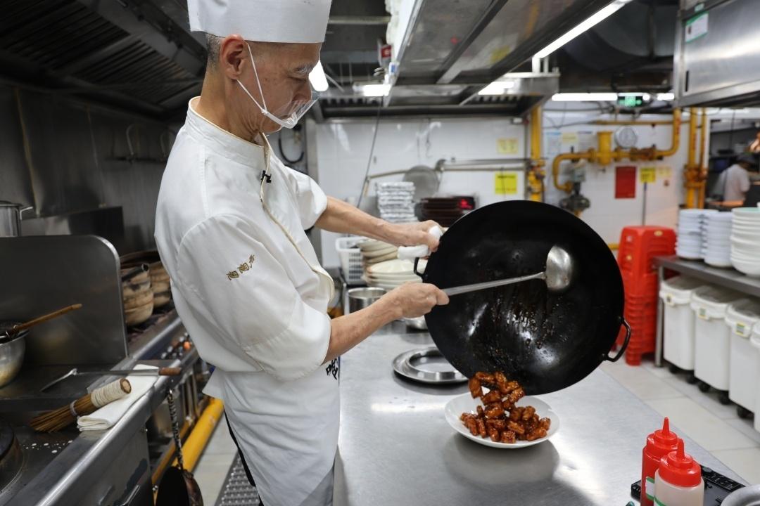 守“味”中秋团圆，45载如同一日