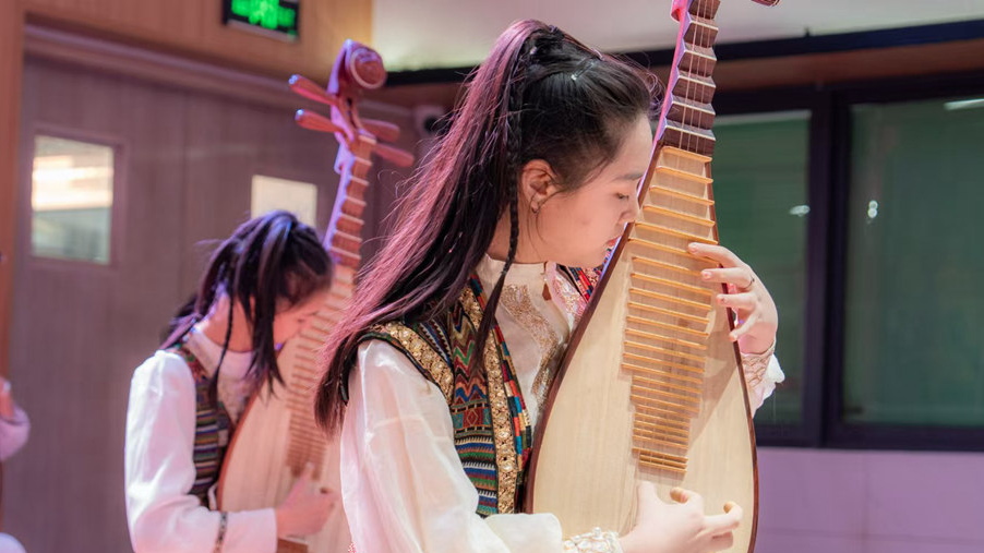 湾乐点亮成长，星海照见未来：多面少女朱美豫的逐梦乐章