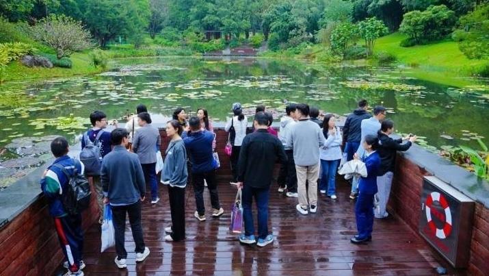 喜迎全运聚英才，广州塔为百名侨博士亮灯