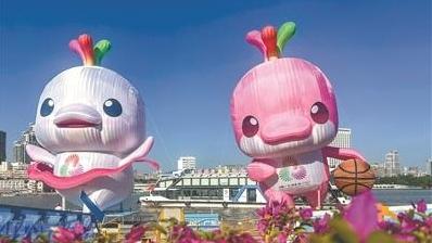 白鹅潭迎来新“顶流”,十五运会吉祥物亮相