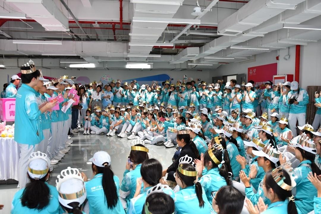 2350名“小海豚”入驻奥体“志愿者之家”，将服务十五运会开幕式