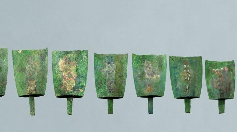 开幕式上 传来穿越两千年的南越句鑃乐声