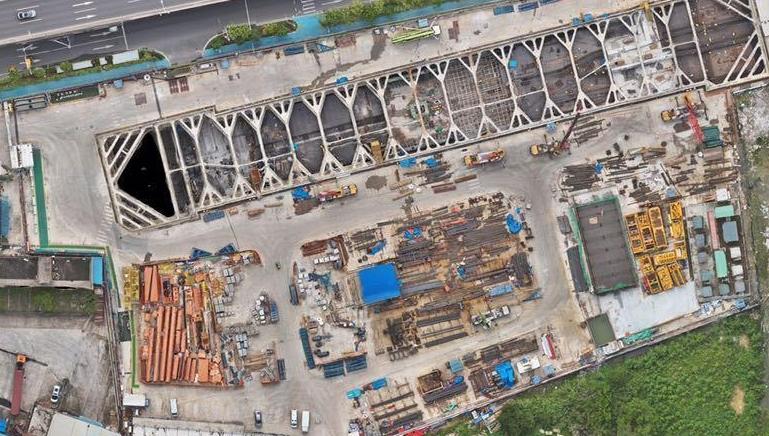 广州地铁八号线北延段雅源站、雅瑶站主体结构封顶