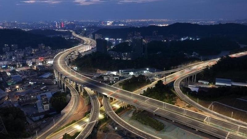 直通白云机场T3 ！机场第二高速南段即将通车