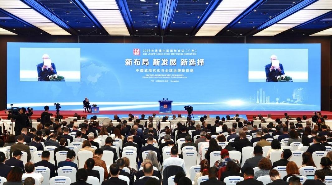 雷海潮:争取到2030年中国居民人均预期寿命达到80岁