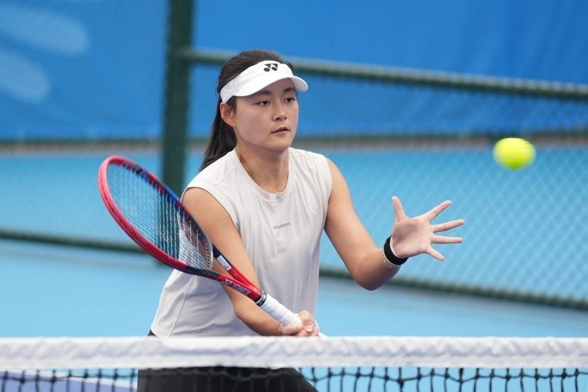 国家网球队广州南沙挥拍冬训！全运会冠军点赞湾区最大网球中心