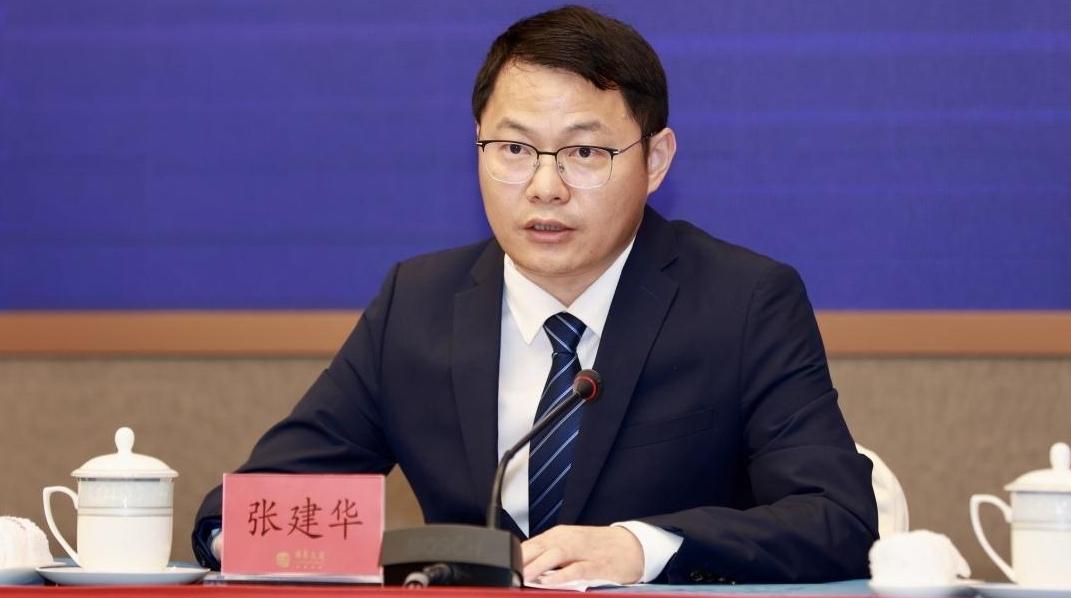 广州自动驾驶、新型显示等新兴产业已跻身全国第一方阵