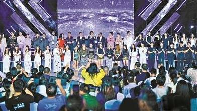 “广州之夜”音乐汇唱响珠江