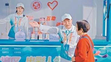 “小海豚”与广州共舞，“广式服务”闪耀盛会