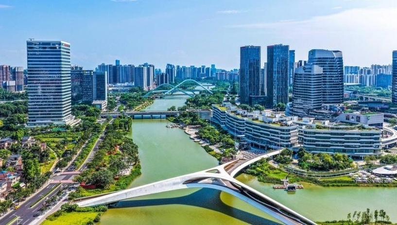 船固帆劲桨齐：广州“百千万工程”破浪前行