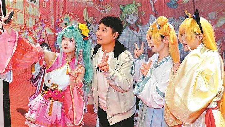 二次元带火假日经济 元旦动漫嘉年华亮相广州