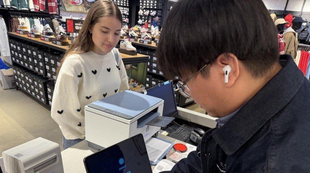 广州离境退税再出新招 “票单同开”服务更便捷高效