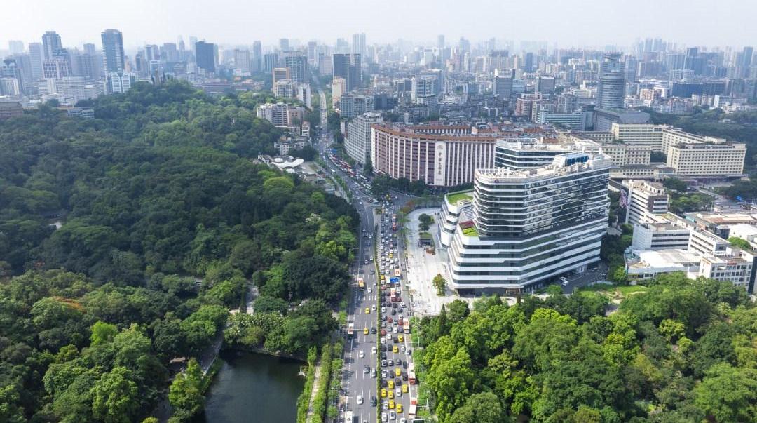 道路泊位单次最高限价为200元，广州机动车停车收费新规正征求意见