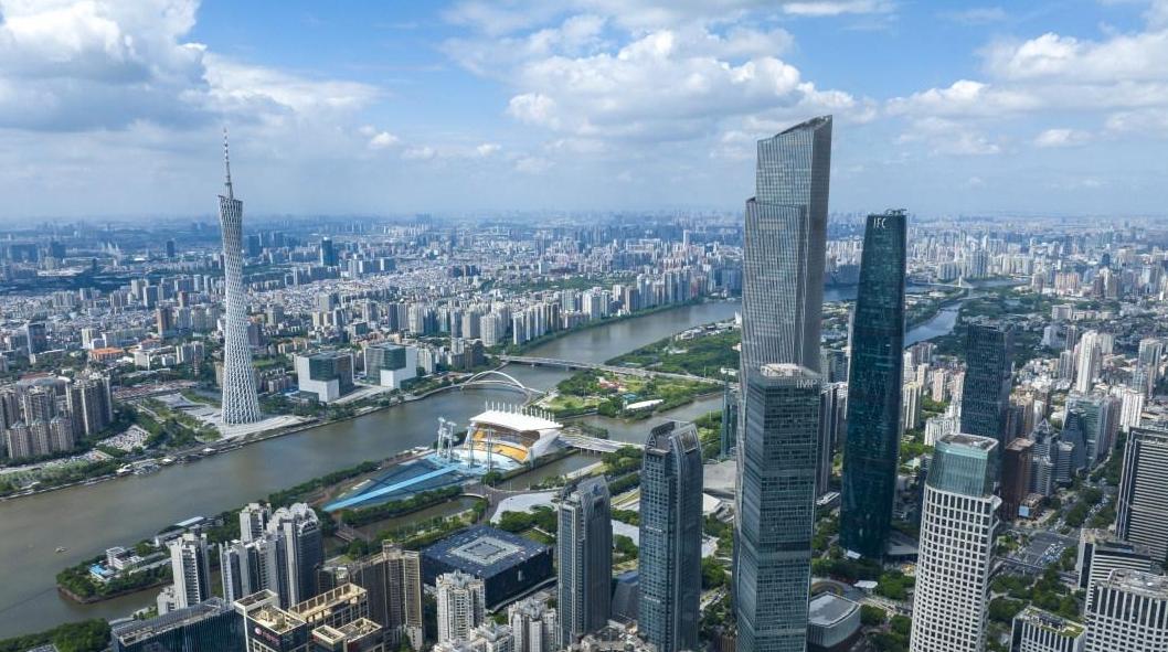 广州先进制造强市蓝图出炉：培育壮大15个战略性产业集群，到2035年工业增加值倍增