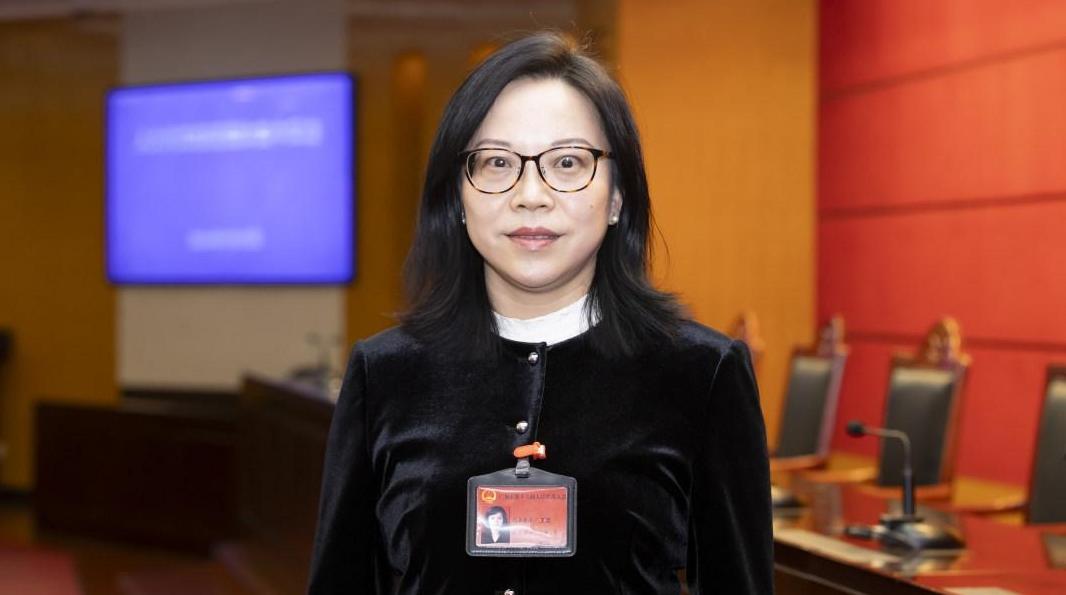 人大代表王洁：政策给人信心，继续为低空经济发展建言｜2026广州两会